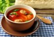 شوربة كرات اللحم مع الخضار