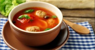 شوربة كرات اللحم مع الخضار