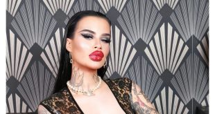 نمساوية تنفق 50 ألف دولار على عمليات التجميل لتشبه الدمية باربى