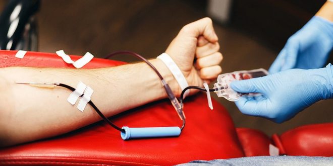 يمتلكه أقل من 50 شخصًا في العالم- هل يمكن التبرع بالدم الذهبي؟