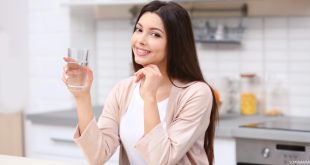 أفكار تساعدك على شرب الماء بانتظام على مدار اليوم.. لو بتنسى تشرب فى البرد