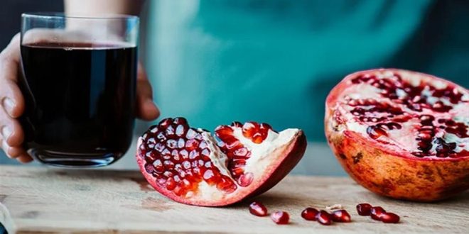 شرب عصير الرمان على الريق- خبير تغذية: غير مفيد