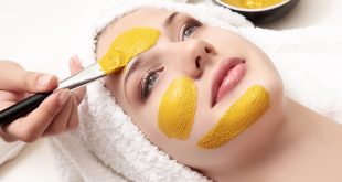 5 ماسكات لبشرة أجمل كل صباح.. العسل والكركم أشهرها