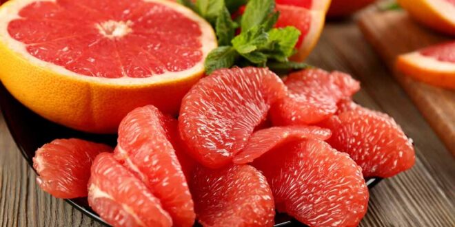 7 فوائد صحية للجريب فروت.. من إنقاص الوزن إلى زيادة الكولاجين