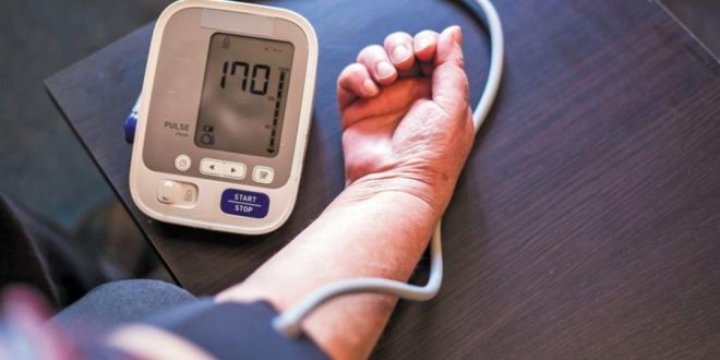 أسباب تؤدى إلى ارتفاع ضغط الدم المؤقت.. تجنبها