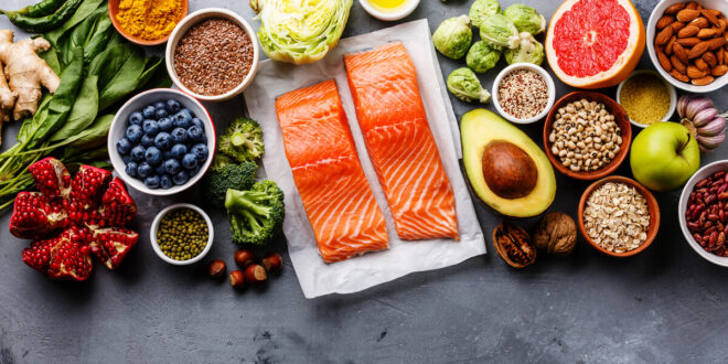 5 أطعمة تساعد فى تقليل آلام الركبة والظهر.. منها زيت الزيتون