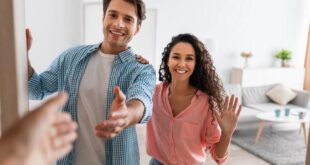 إتيكيت التعامل مع الجار الفضولى كثير الأسئلة من غير إحراج