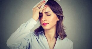جفاف الجسم في الصيف يسبب صداعا مستمرا.. نصائح صحية