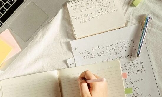5 فوائد لكتابة اليوميات أو المذكرات.. منها تنشيط الذاكرة