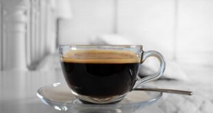 هل يزيد شرب القهوة من خطر الإصابة بحصوات الكلى