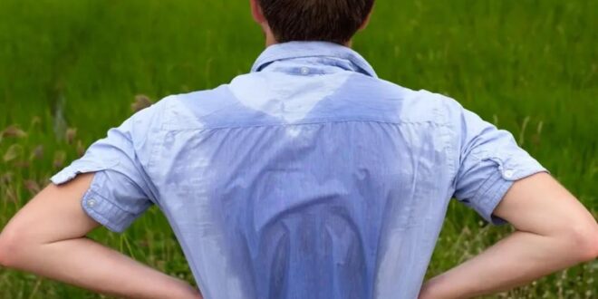 6 نصائح للتخلص من تعرق الظهر في الصيف