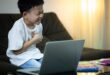 الأعراض التحذيرية للسكتة القلبية المفاجئة عند الأطفال