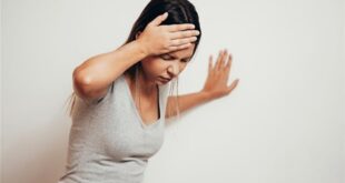 تعرف على سبب الدوخة بعد تناول السكريات