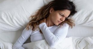 ما أسباب حكة الجسم أثناء النوم؟