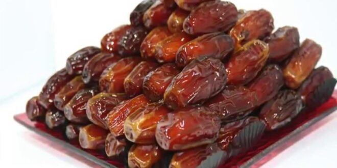 البلح بالسمن.. ماذ يحدث للجسم عند تناوله؟ أضراره أكثر من فوائده