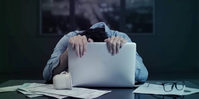 لو حاسس إنك فاقد الشغف للشغل.. 6 طرق تساعدك على استعادة حماسك