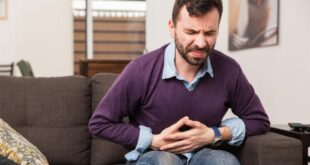 بدون أدوية.. 3 أعشاب مفيدة لعلاج ألم المعدة