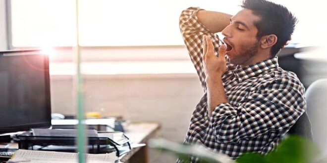 تشعر بالنعاس؟- نصائح ذهبية للبقاء مستيقظًا