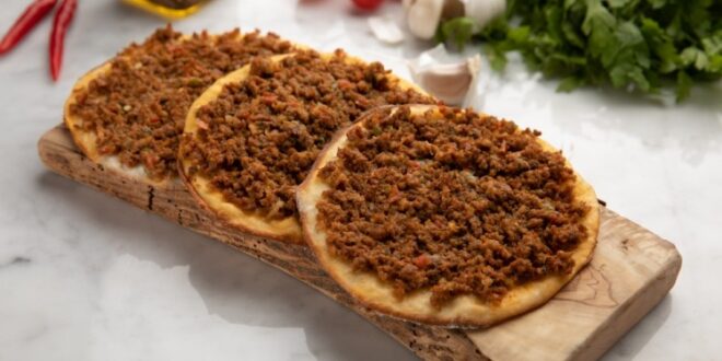 لحم بعجين بدون فرن