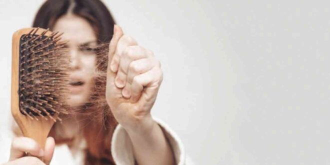 وصفات طبيعية لعلاج تساقط الشعر.. مكونات تغذيه وخطواتها بسيطة