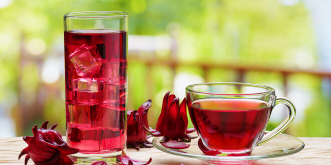 ماء الكركديه يساعد فى علاج ندبات الجلد والتهاباته والتئام جروحه
