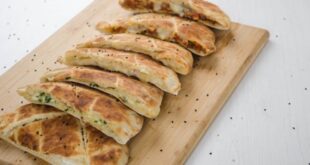 فطيرة الزعتر الأخضر والجبنة