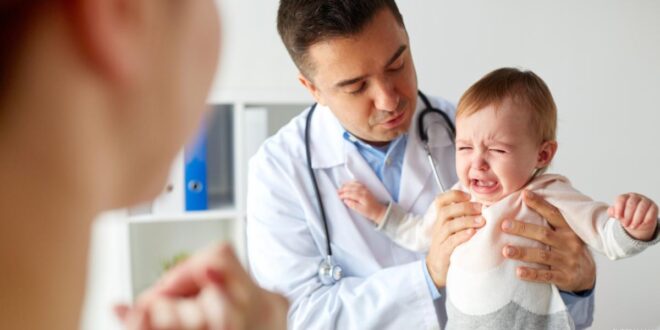 خطوات عملية لمساعدة طفلك على حب زيارة الطبيب