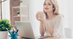 7 عادات علمية لتحسين مزاجك وتغيير حياتك