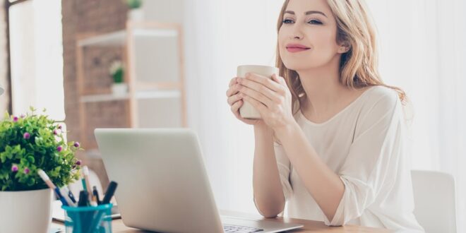 7 عادات علمية لتحسين مزاجك وتغيير حياتك