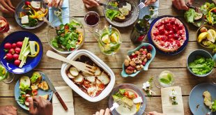 طبيعة الأكل في رمضان.. التوازن هو السر