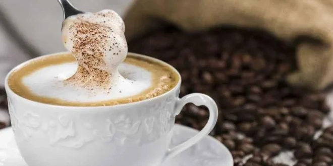 الكابتشينو… مزيج السحر بين القهوة والحليب
