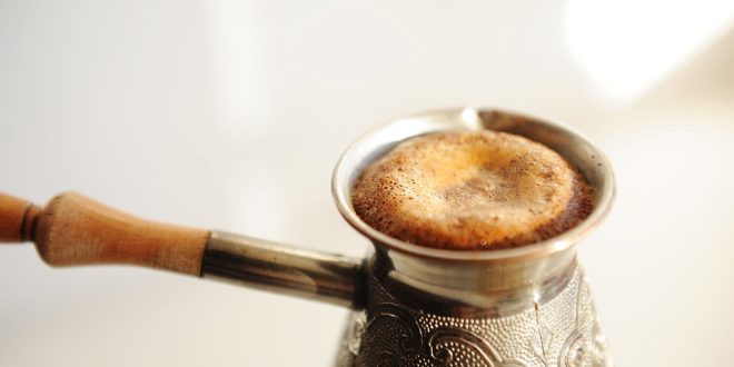 أضرار القهوة التركية.. متى تتحول من مشروب مفيد إلى خطر على الصحة؟